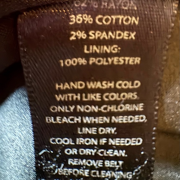 White House Black Market Classic Black Skirt - Picture 3 of 4